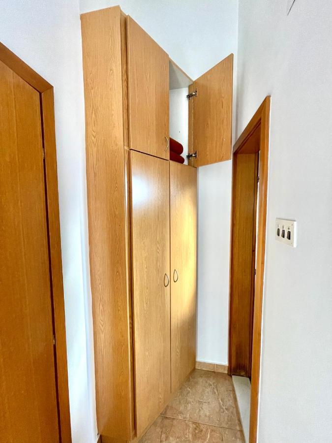 Готель Vila L Будва Екстер'єр фото
